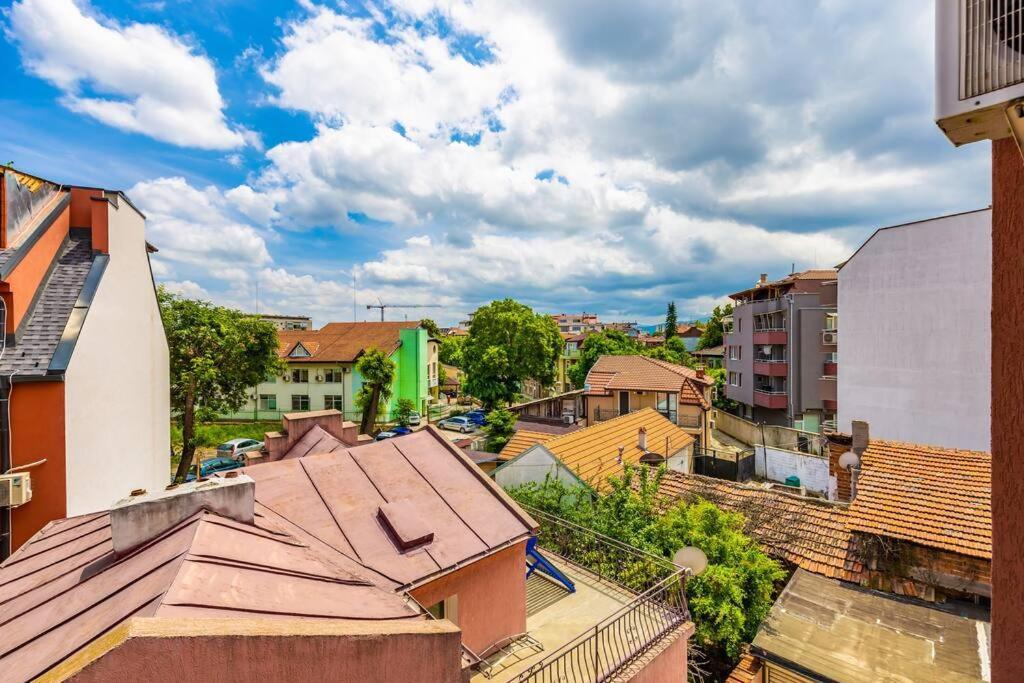 Ferienwohnung The Little Beauty Next To Old Town & Kapana Plowdiw Exterior foto